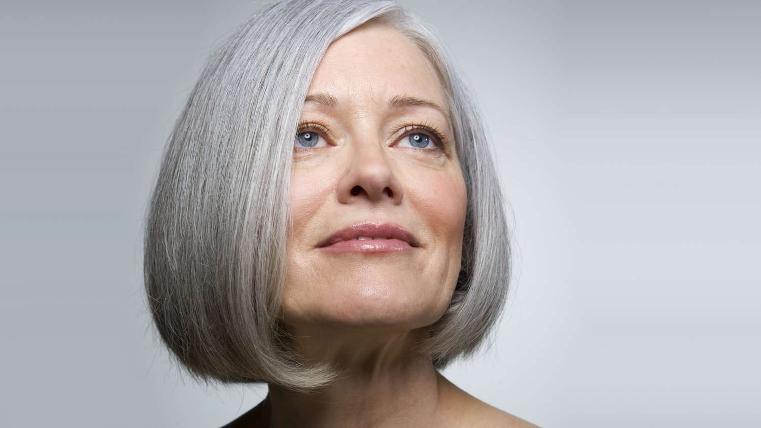 50 Glamorous Hairstyles & Haircuts for Women over 60 | Inverted bob haircuts,  Angled bob haircuts, Blonde inverted bob